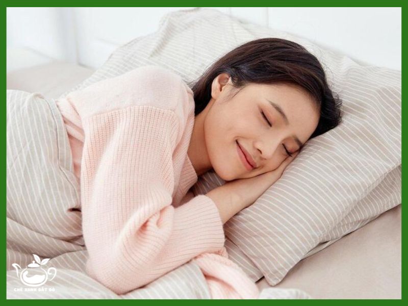 uống trà táo đỏ hàng ngày có tốt không
